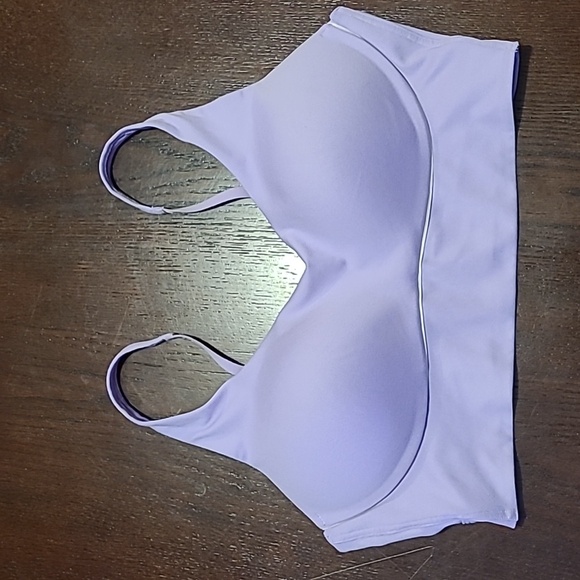 Victoria's Secret Like New lavender criss cross sports bra lined soft adjustable - Picture 5 of 11
